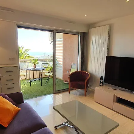 Classy Apartment In Nice With Pool And Private Parking Place Exterior foto