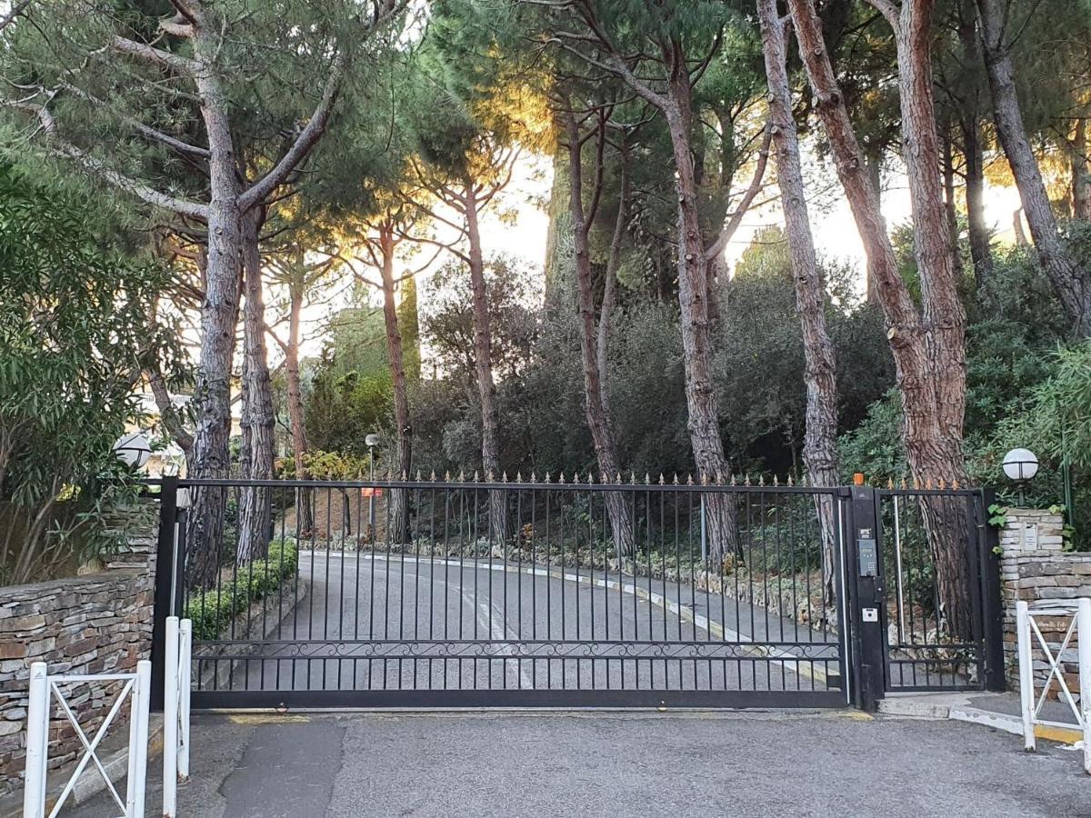 Villa Classy In With Pool And Private Parking Place Nice