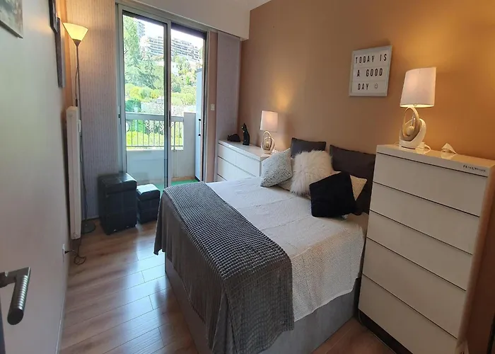 Classy Apartment In Nice With Pool And Private Parking Place